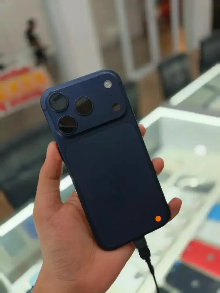 iPhone 17pro 256 GB garansi panjang