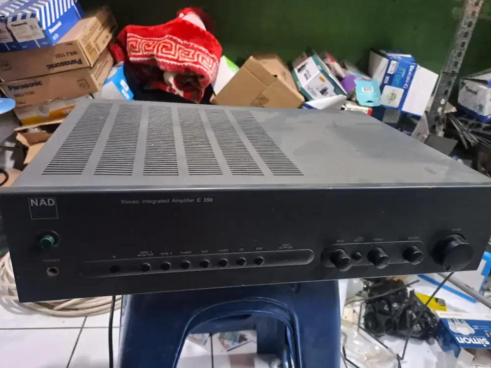 Amplfier NAD c370