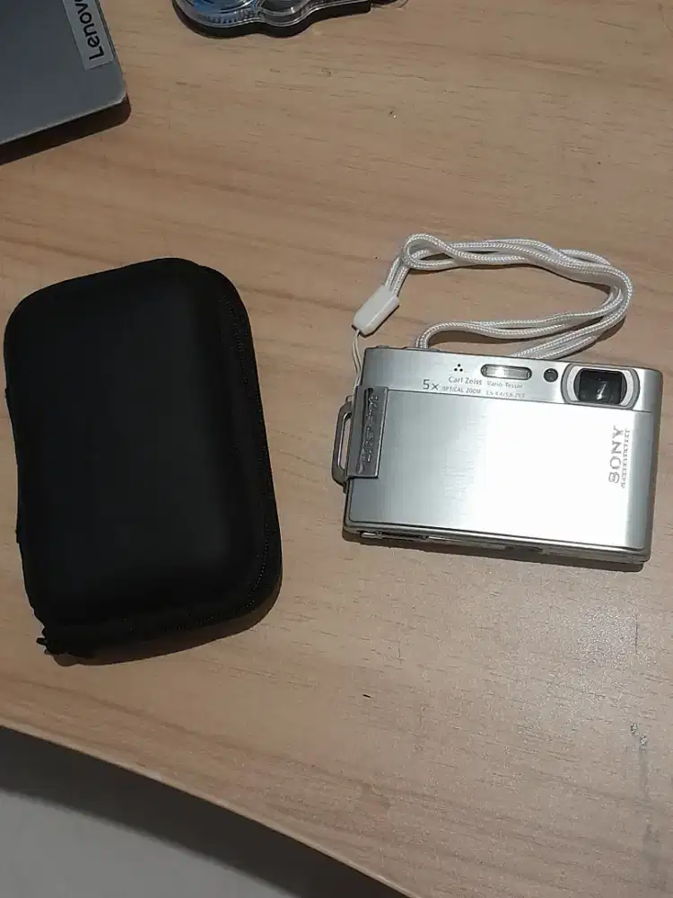 Digicam sony cybershot t200 digital camera