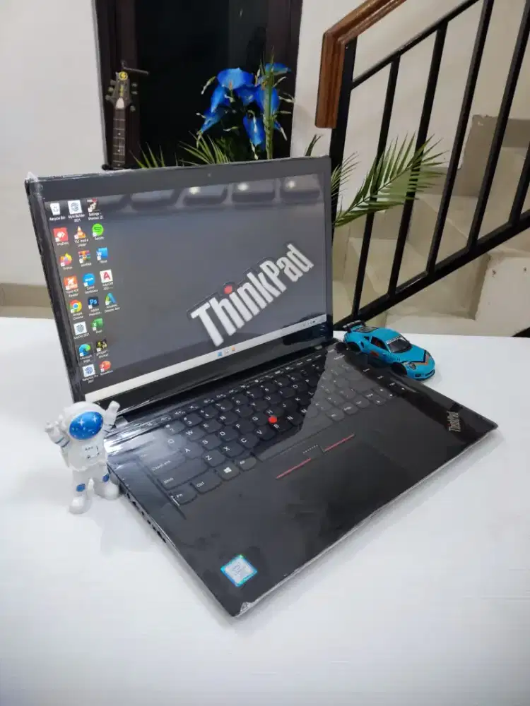 Lenovo Thinkpad T470s Core i7 Ram 8/256gb Ssd Siap Pakai COD