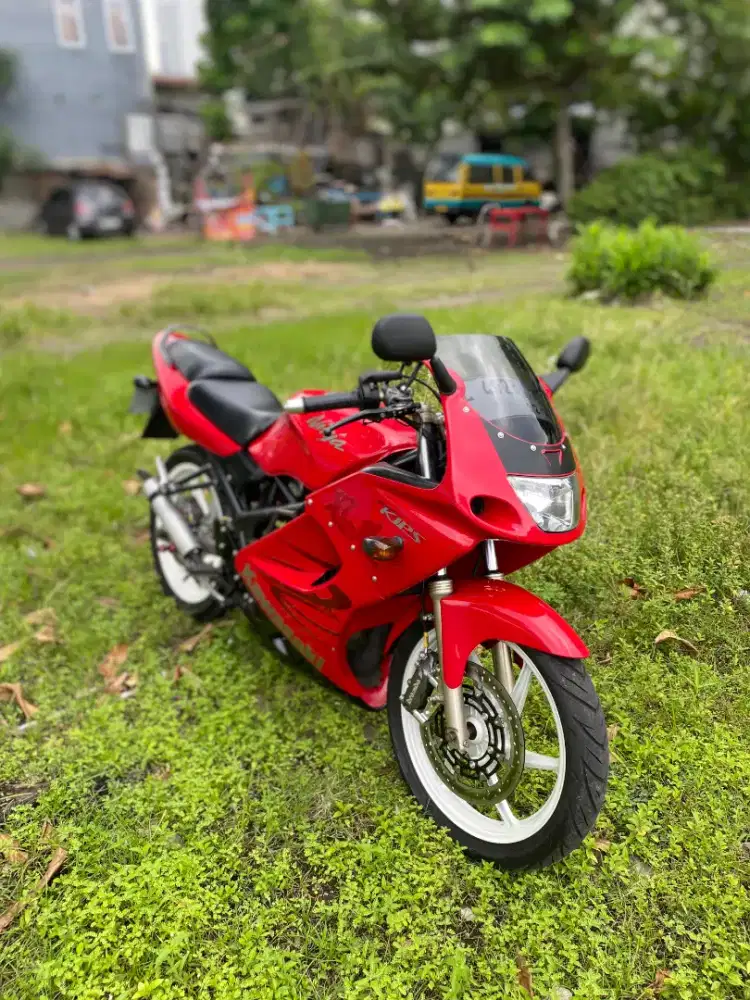 Kawasaki ninja rr old