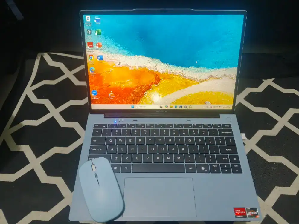 LAPTOP ADVAN WORK MATE SERIES