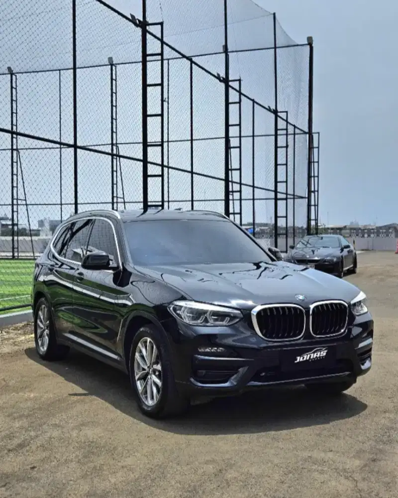 BMW X3 Sdrive Black on Black 2021