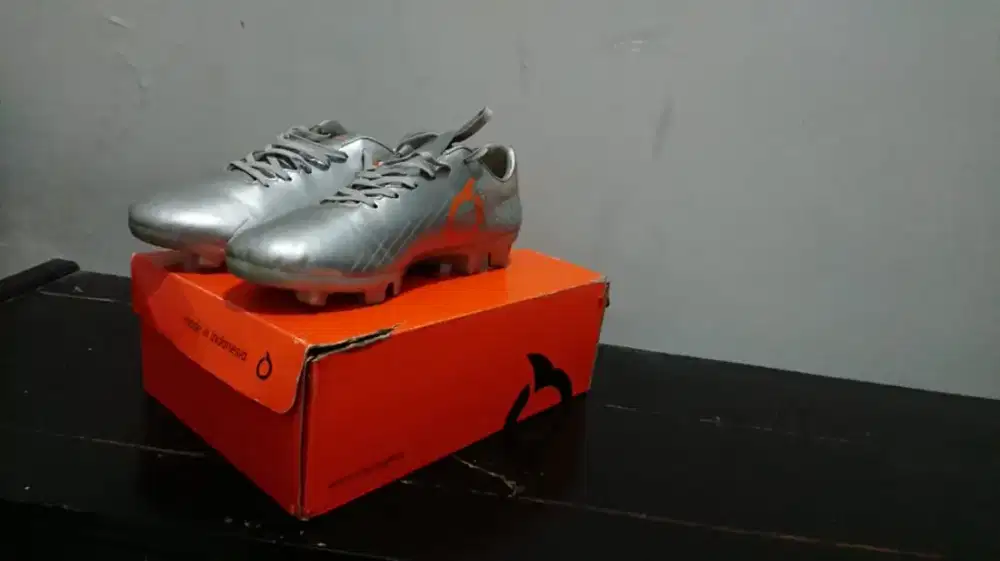 Ortuseight Catalyst Hyperion FG Silver Ortrange