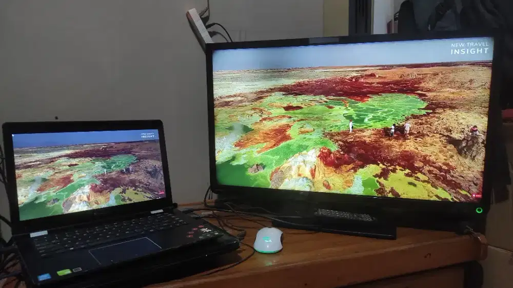 TV LED Toshiba 32 Mulus LIKE NEW plus STB, Gambar Jernih Suara Mantap