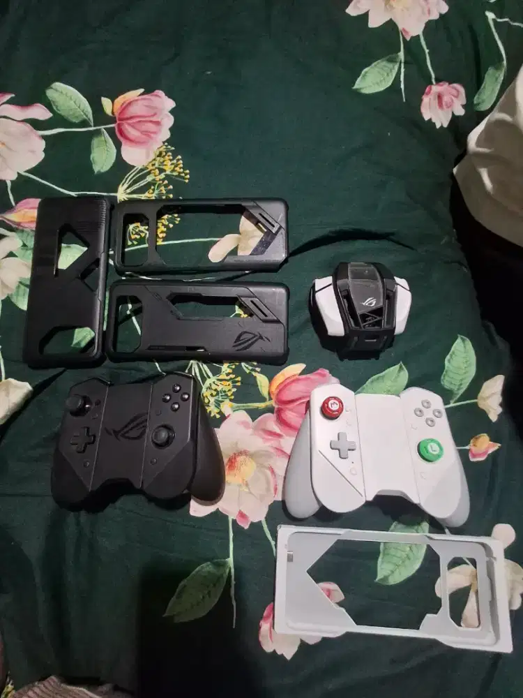 Case, kunai gamepad, aeroactive cooler rog 6 dan 7