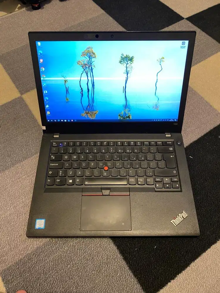 Laptop Thinkpad Seri T480 RAM 16 / SSD 512GB.