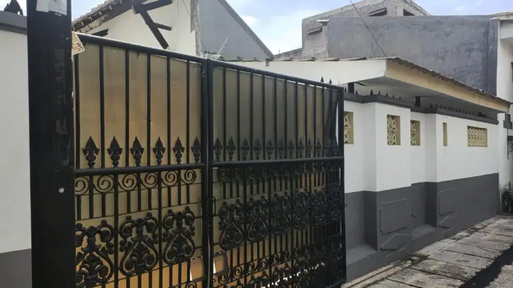 Rumah siap huni Semper Barat