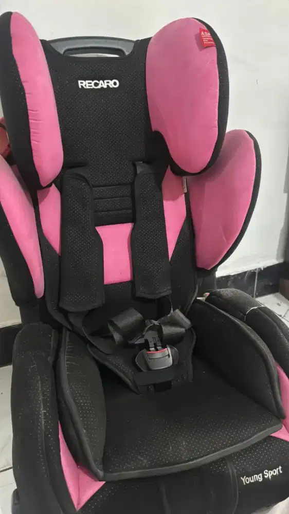 Car Seat Recaro Young Sport - Pink Colour