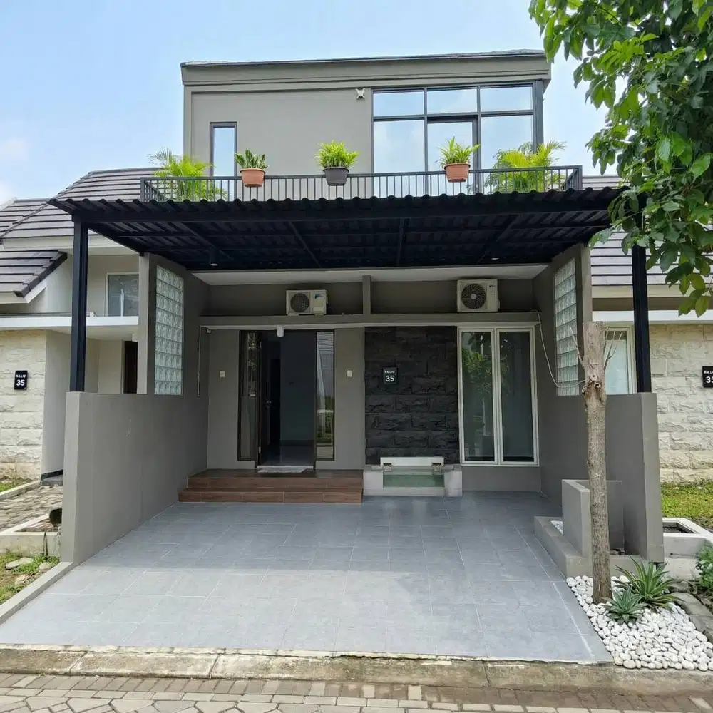 DIJUAL MURAH , Rumah 3 Lantai Northwest SIAP HUNI
