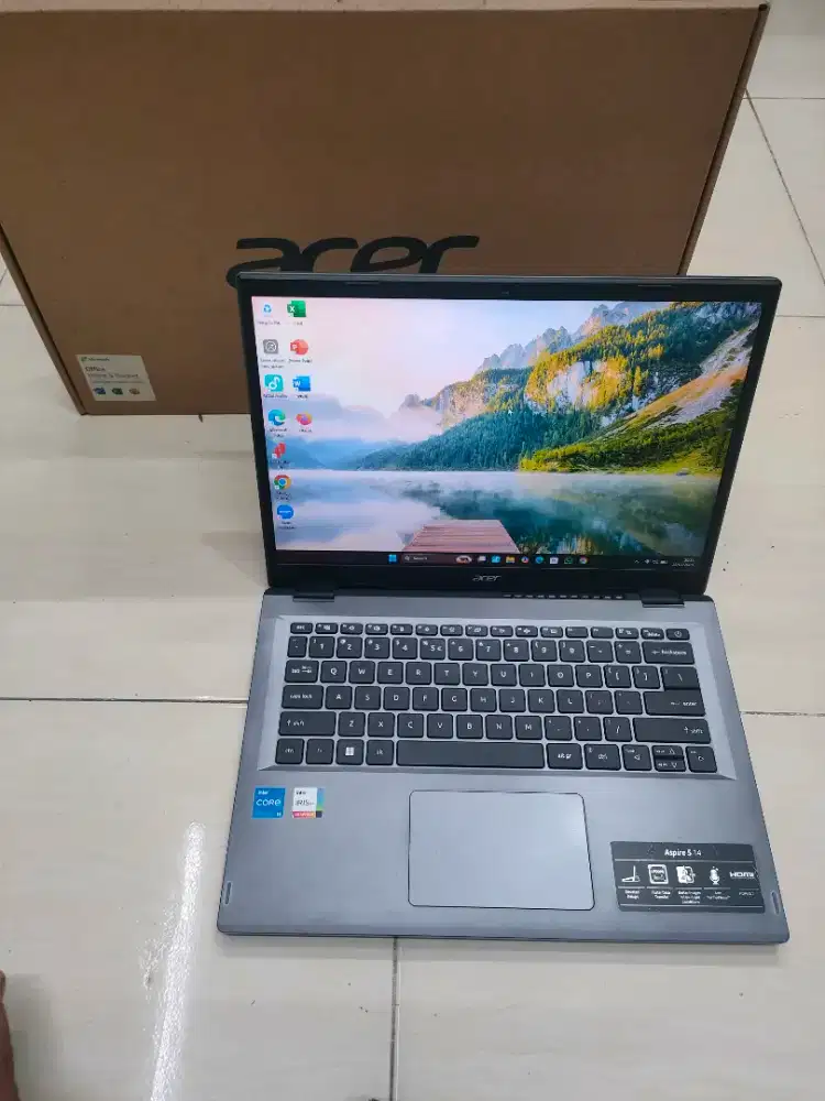 Acer i5 gen13 fullset normal