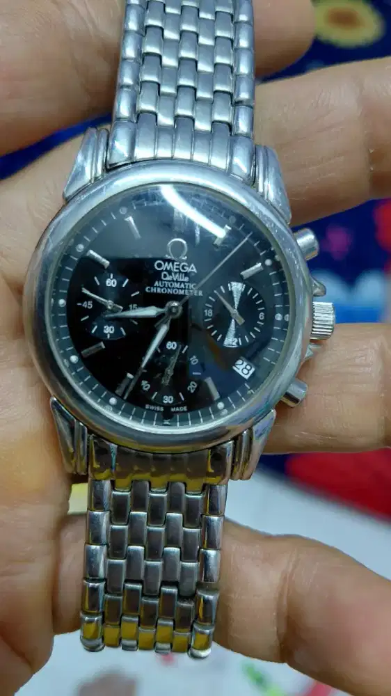 Jam omega jadul