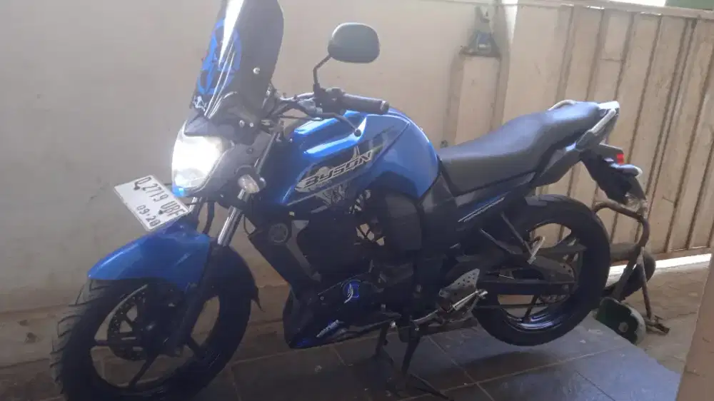 Bismillah jual Byson biru