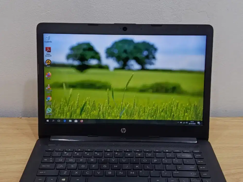 Laptop HP 14-cm0xxx prosesor AMD E2-9000e/Ram 4GB/HDD 500GB
