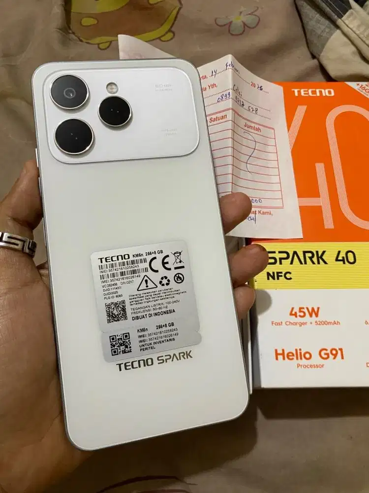 Tecno spark 40 256GB fullset