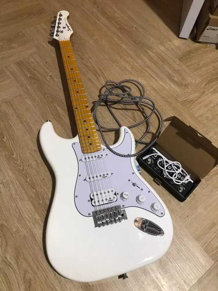 Gitar listrik scorpion muluss+cube baby mvave