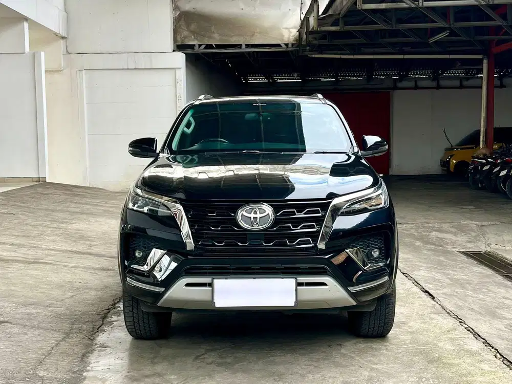 TOYOTA FORTUNER VRZ AT 2021