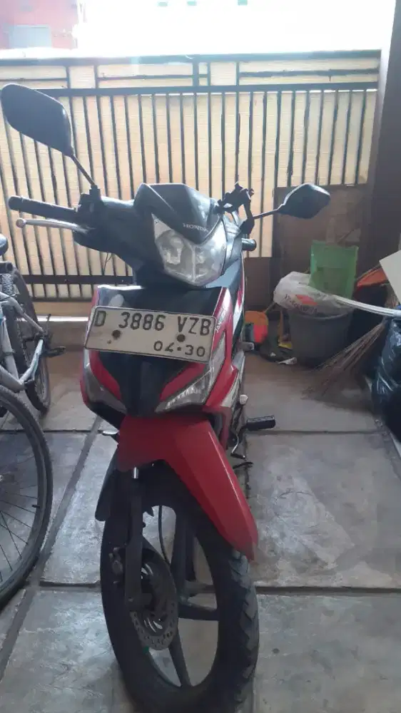 Supra X 125 FI (injeksi) 2014