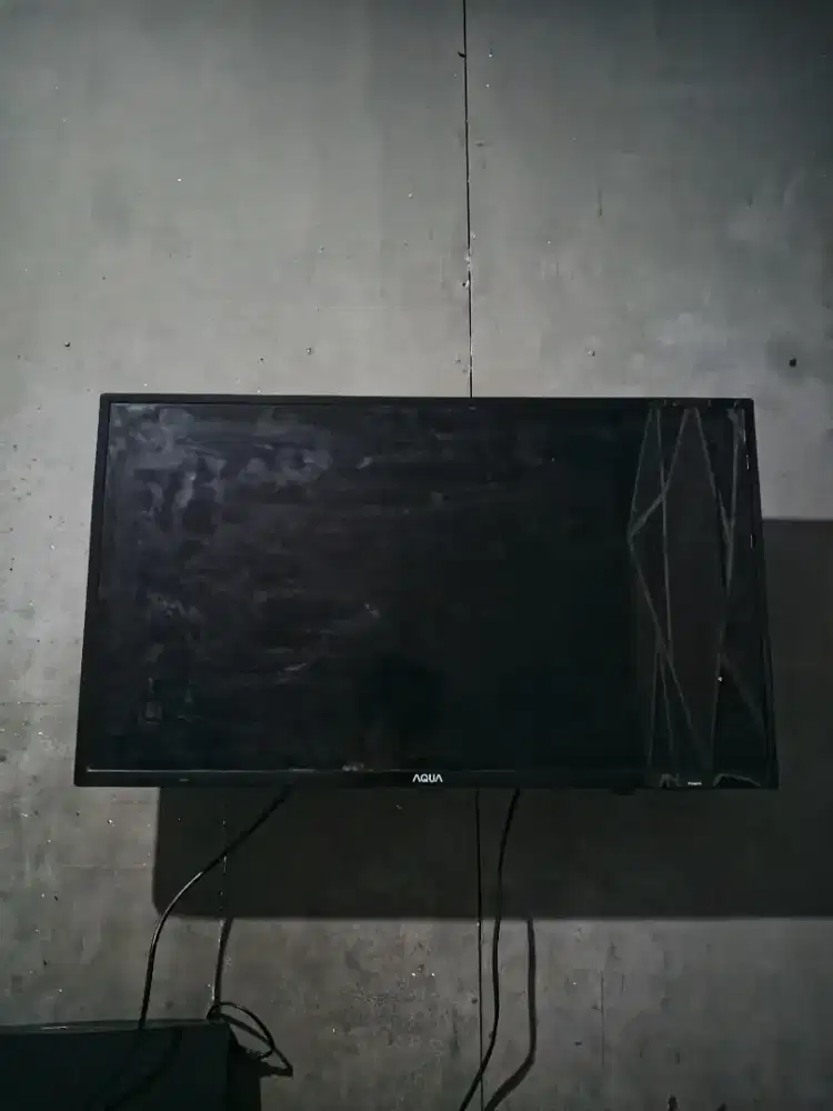 Tv analog Aqua mulus layar jernih