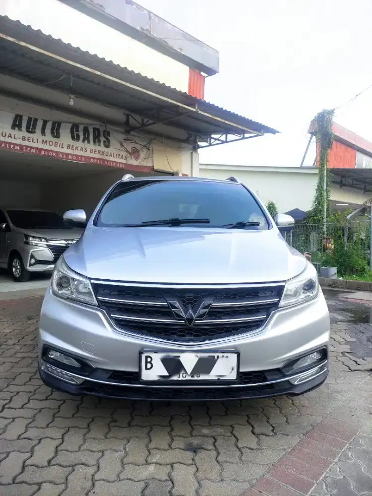 HARGA CASH! BAN BARU Wuling Cortez 1.8 C  AT 2018 Matic CAPTAIN SEAT
