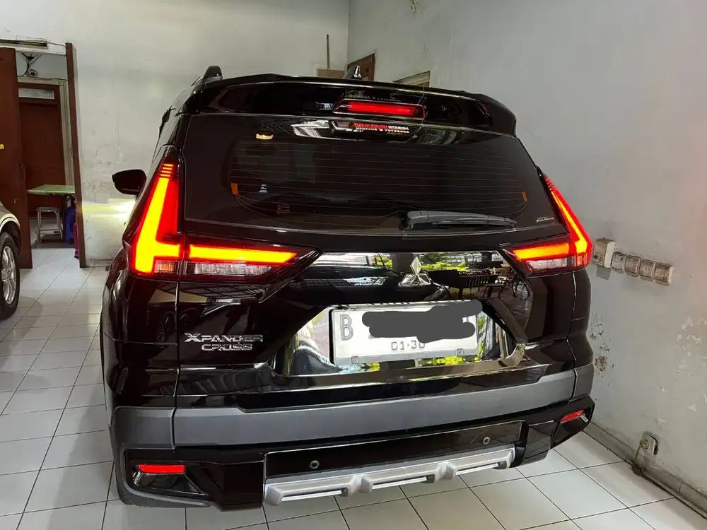 Mitsubishi XPANDER CROSS 1.5L PLUS A/T 2025