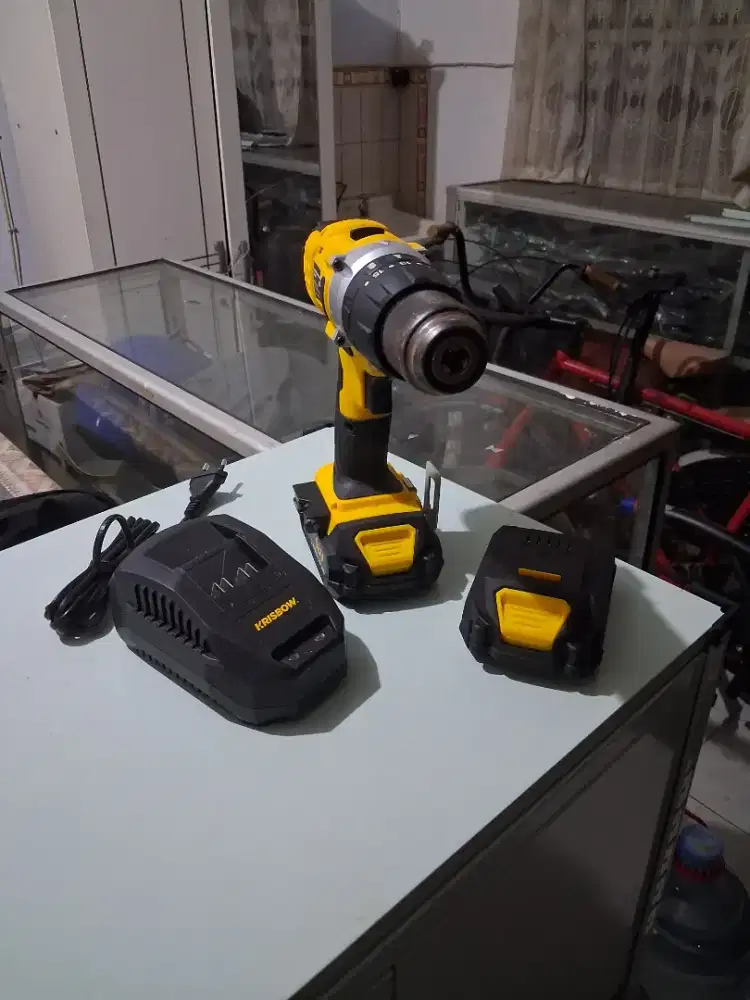 Bor/Drill Cordless Impact Krisbow