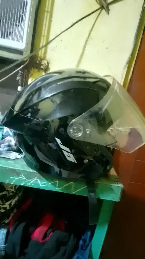 helem J5 UK L ..mahar 170net Lok jakarta Barat grogol