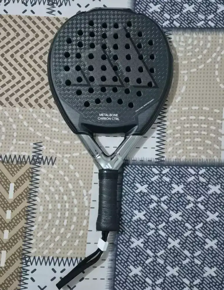 Raket padel Adidas metalbone ctrl 3.3