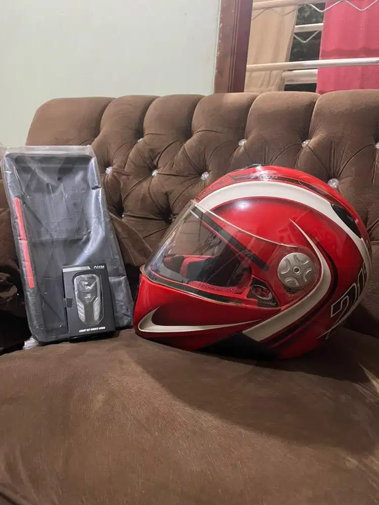 DI JUAL HELMT ADA YG BEKAS DAN ADA YANG BARU insyaallah berkah