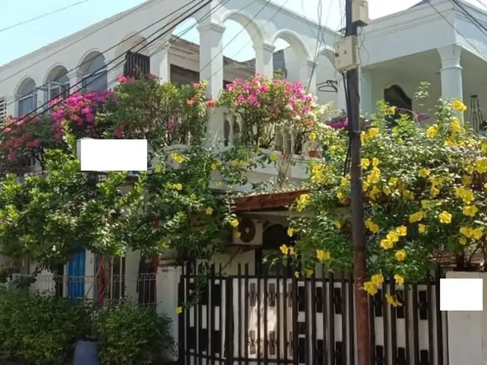 Dijual Rumah 2 Lantai Beserta Ruang Usaha