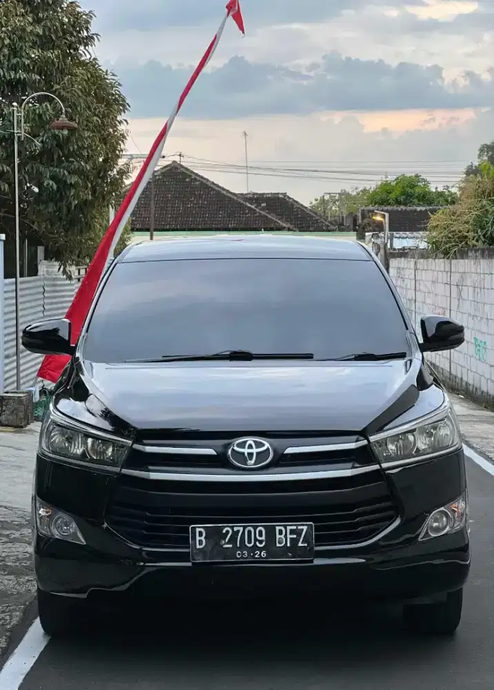 Innova Reborn 2.4 G Diesel Matic 2016
