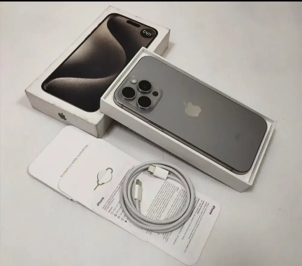 iPhone 15 Pro Max 256 ex iBox Fullset