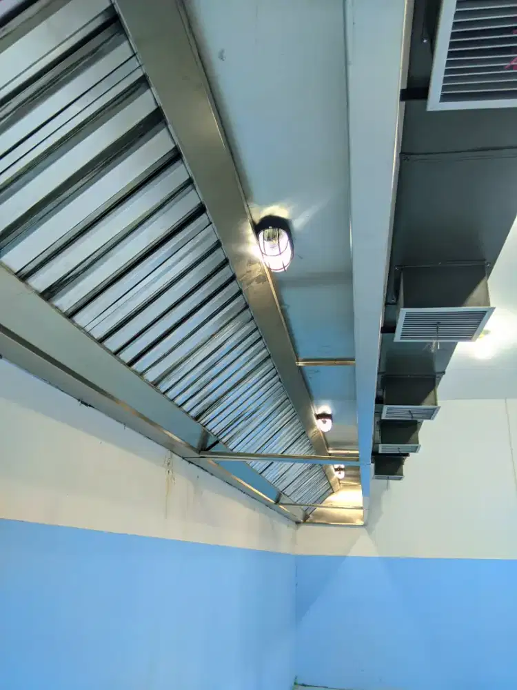 Yudistira Fabrication - Instalisasi Ducting Kitchen Hood dll