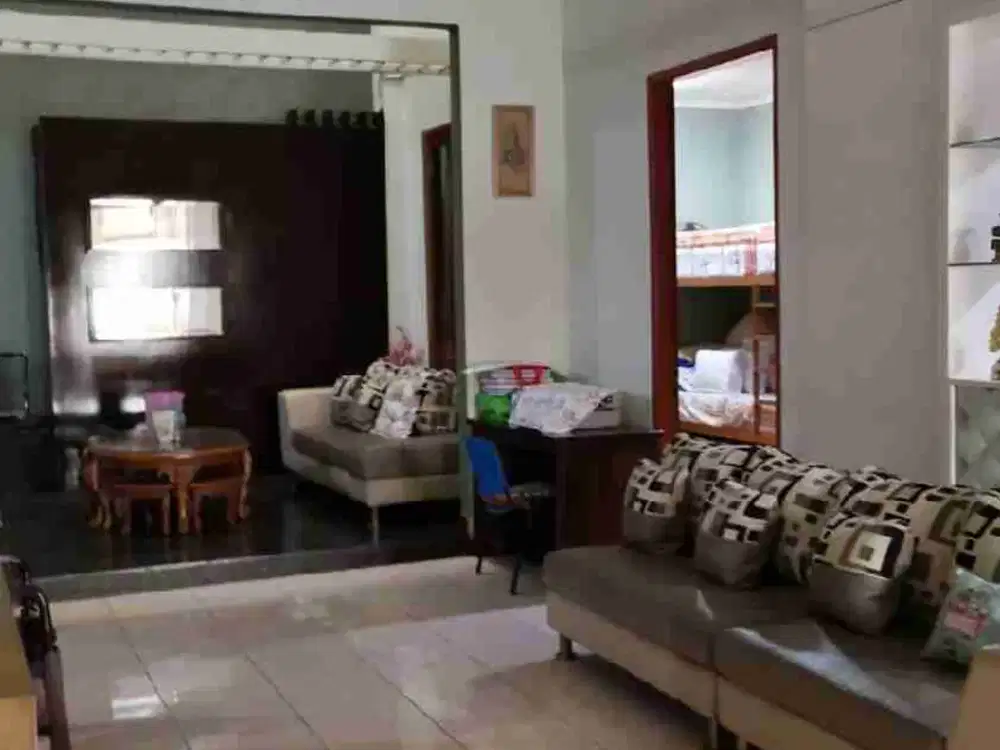 Rumah 2,5 Lantai di Citra 2 Siap Huni dan Terawat