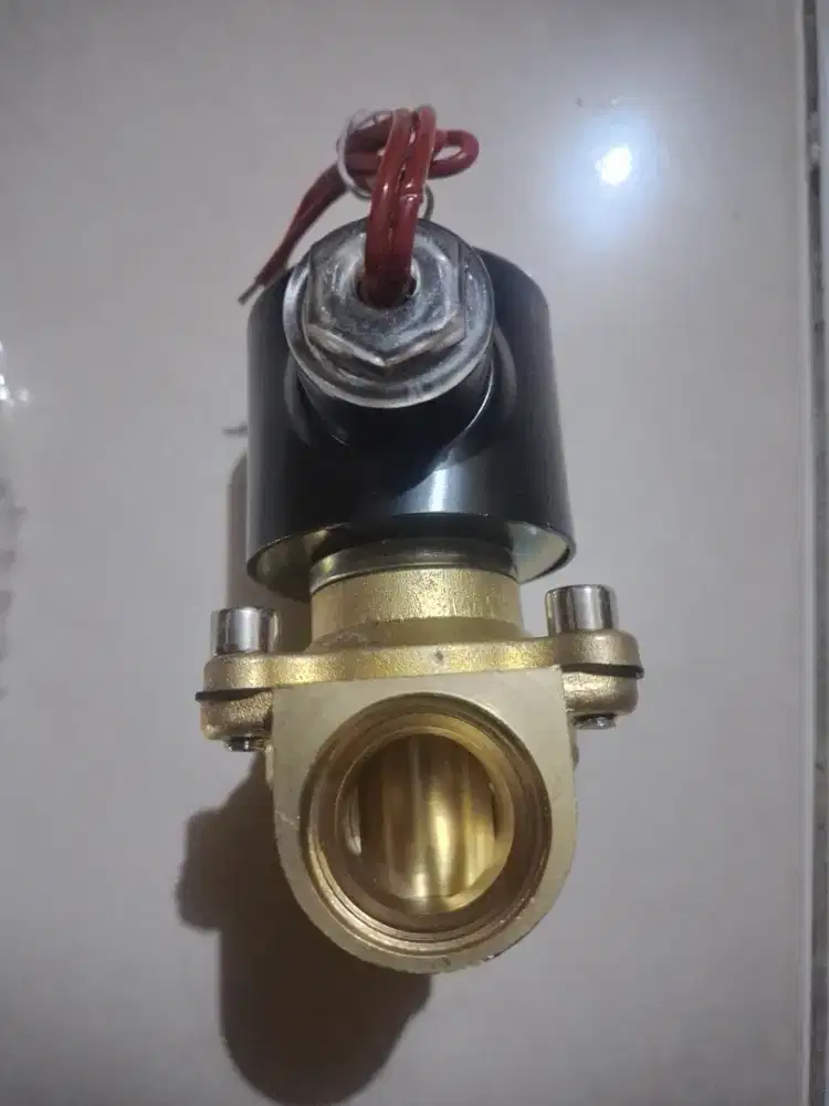 SELENOID VALVE ELECTRIC 3/4 KUNINGAN