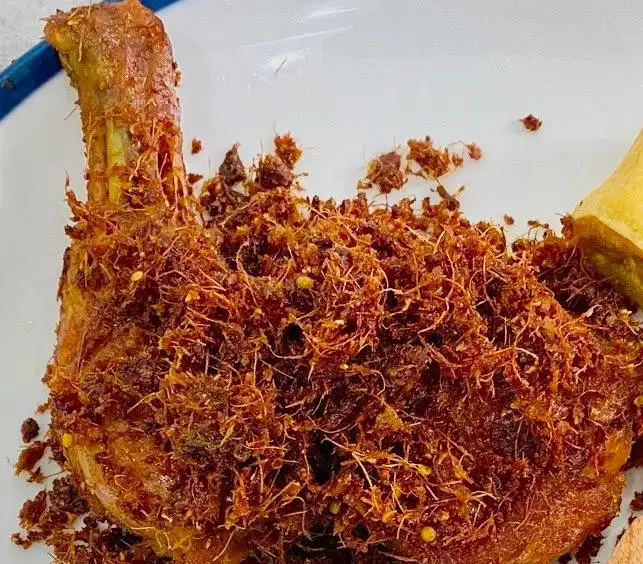 Dicari posisi COOKER waiters Profesional untuk resto gading serpong