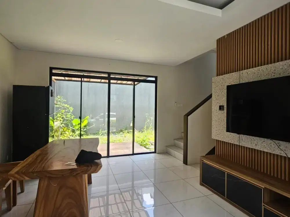 Rumah KBP Tarubhawana Furnished Kota Baru Parahyangan