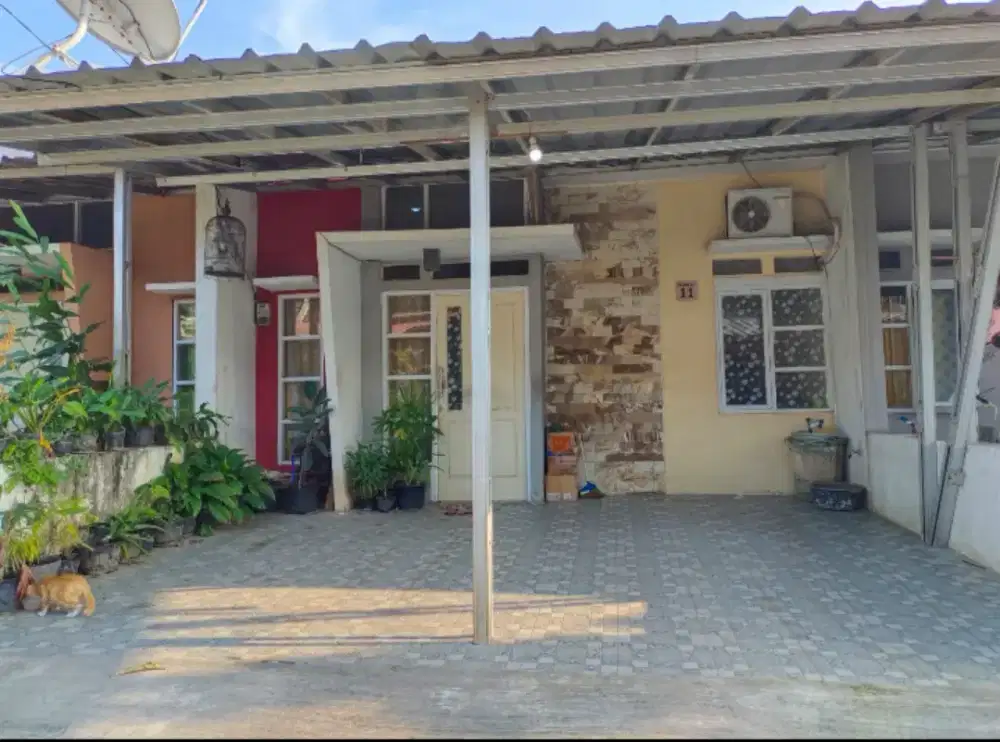 Dijual Rumah / Over Kredit