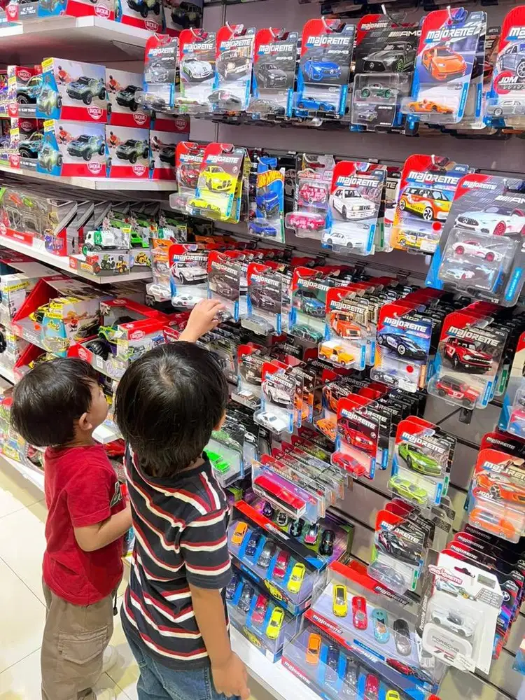 Di cari art nginep sekaligus momong anak  ke 2 , umur 2 tahun