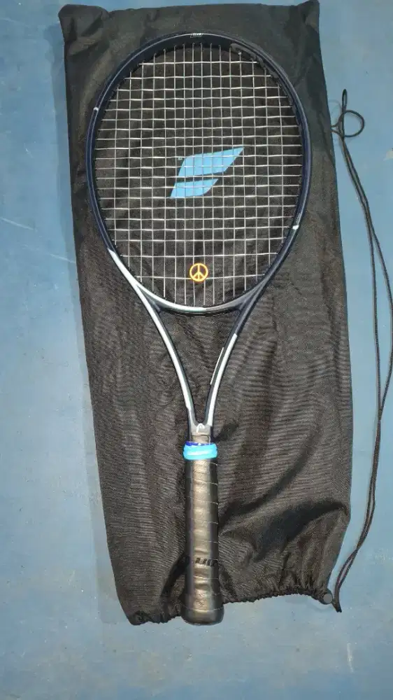Raket Tenis Head Gravity Team