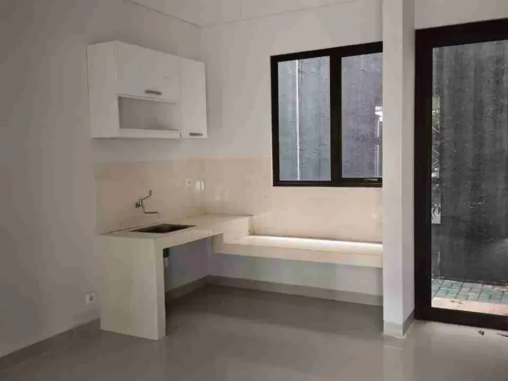 Disewakan Cepat Rumah Rapi Kamar 3 di Vanya Park Bsd City