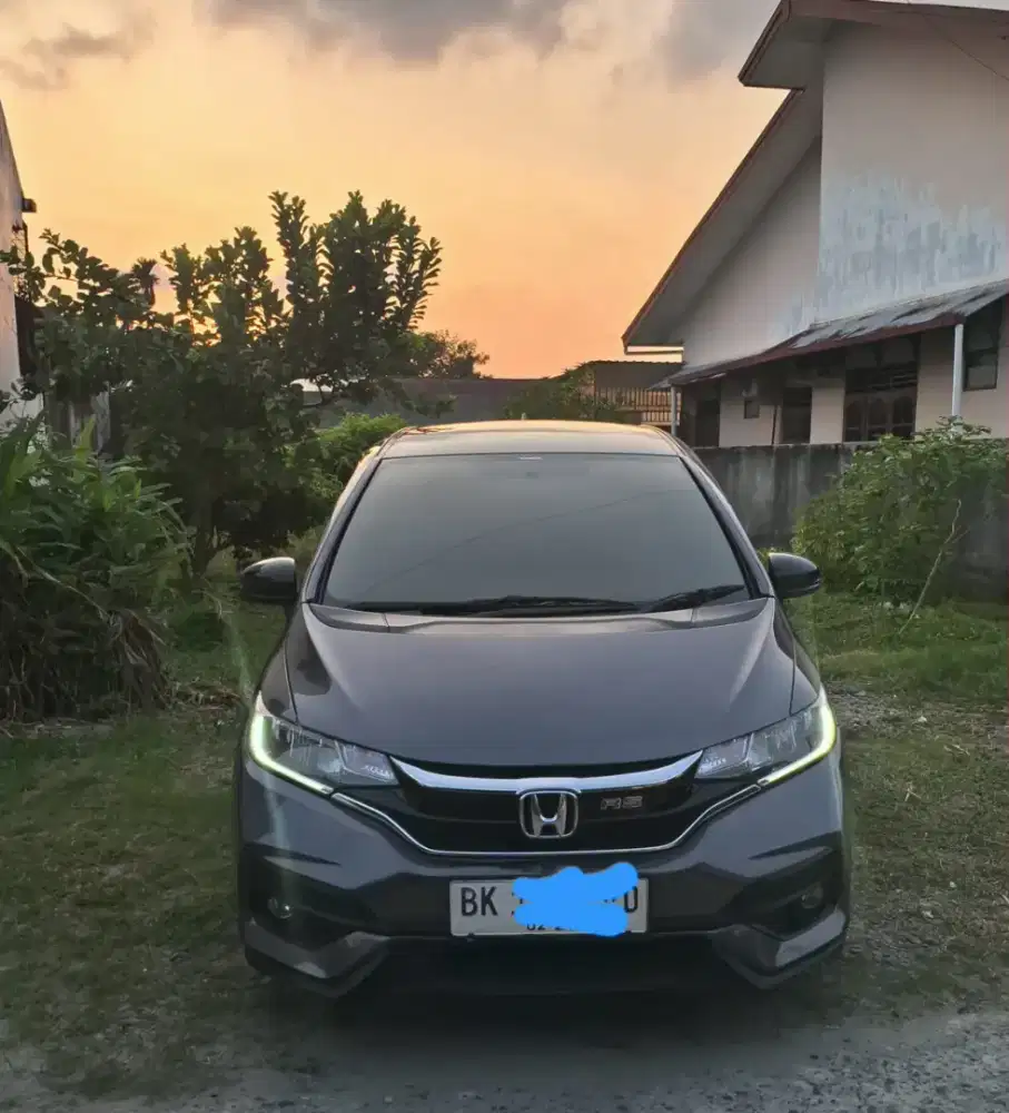 honda jazz RS 2018 CVT abu KM 58rb pajak hidup mulus siap Pakai