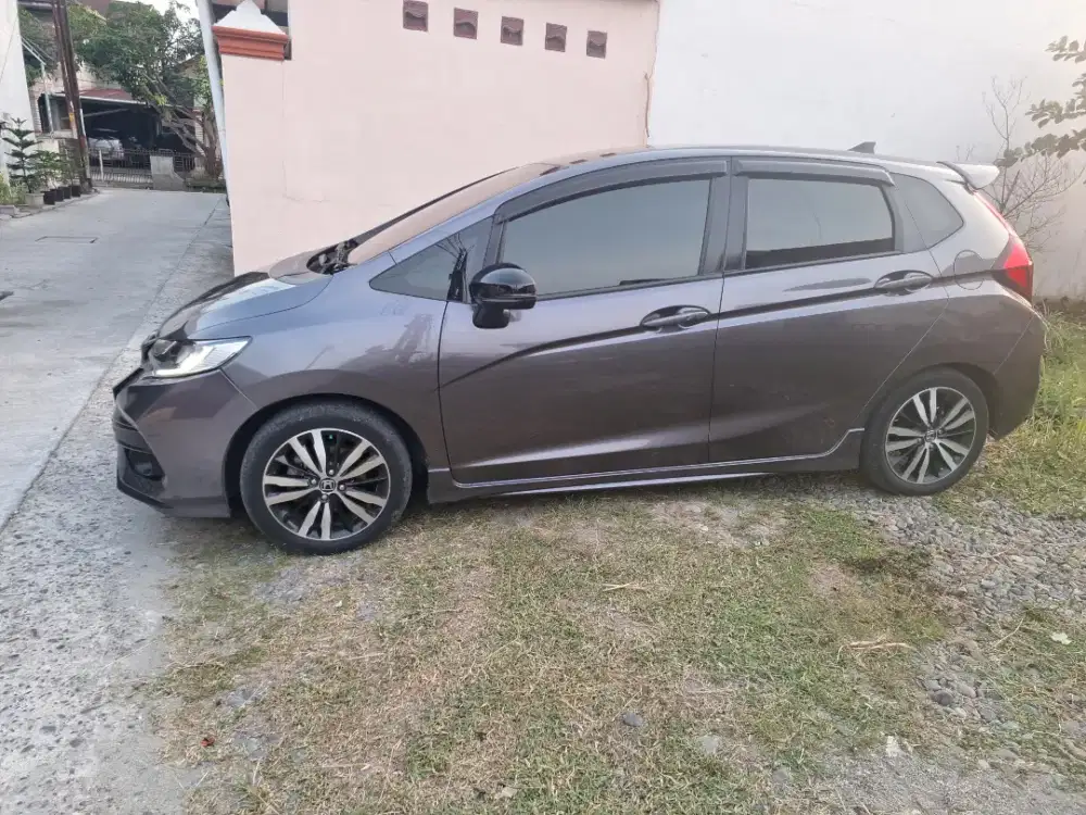 honda jazz RS 2018 CVT abu KM 58rb pajak hidup mulus siap Pakai