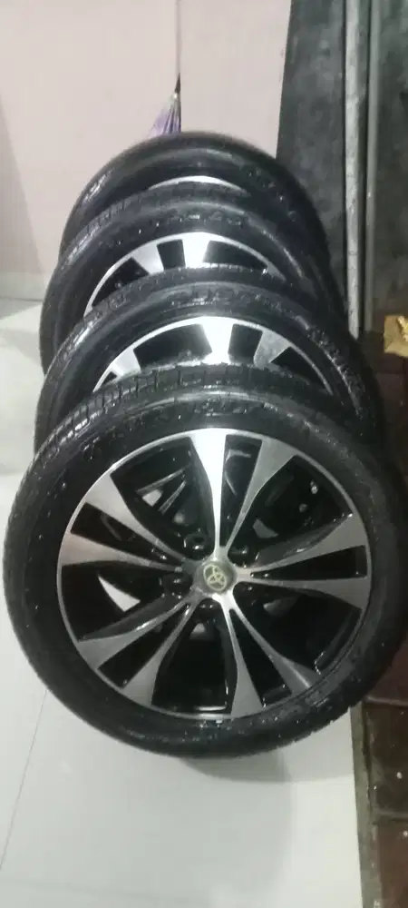 Velg toyota ring 18