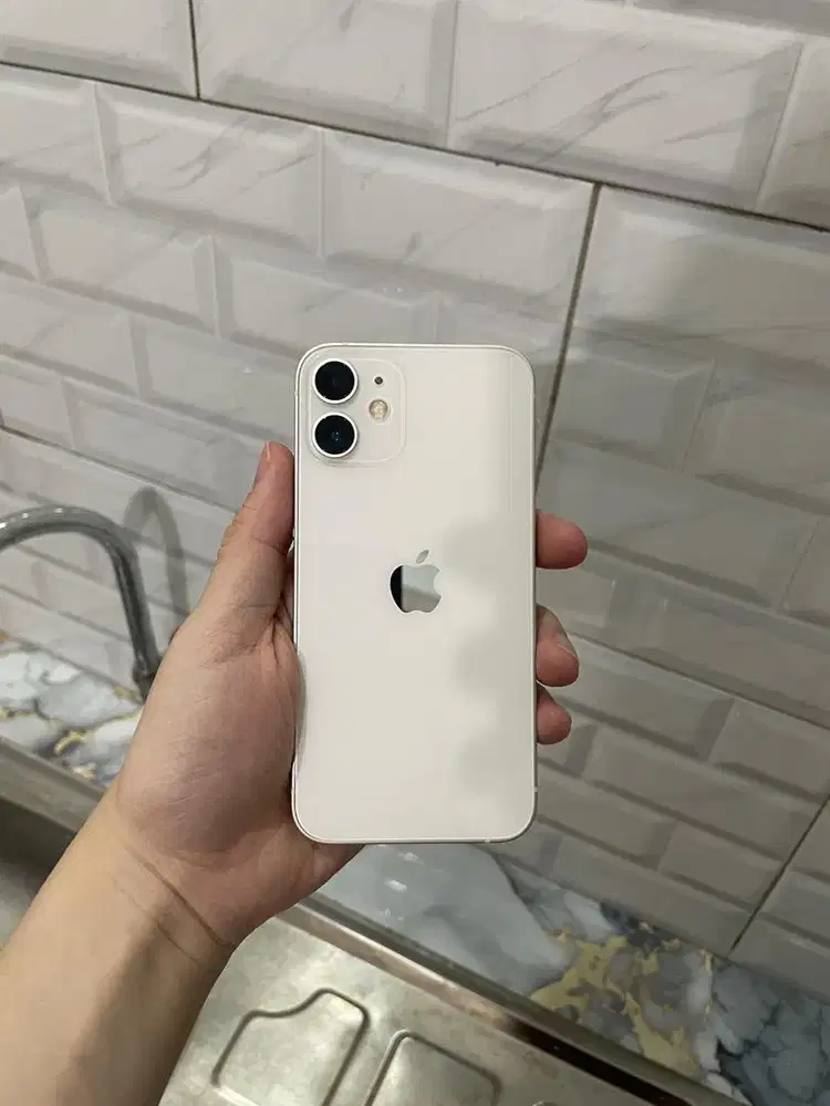 Iphone 12 mini white