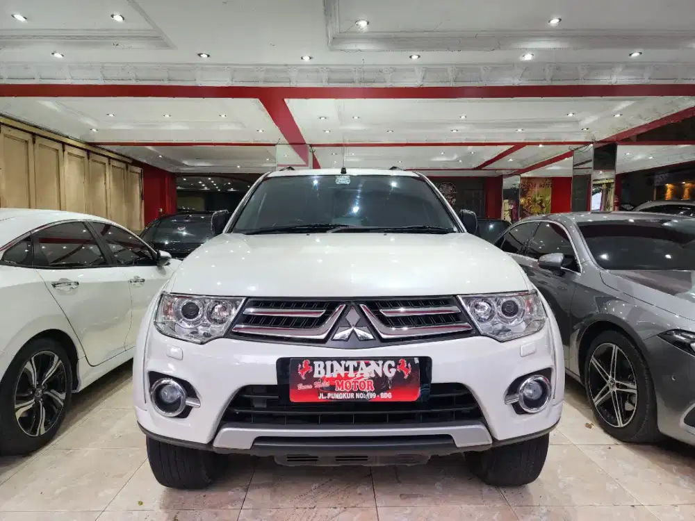 KM 49RB! PAJERO DAKAR AT 2015 PUTIH SUNROOF [BINTANG MOTOR]