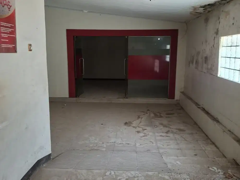 Gudang Strategis di Gatot Subroto Bandung