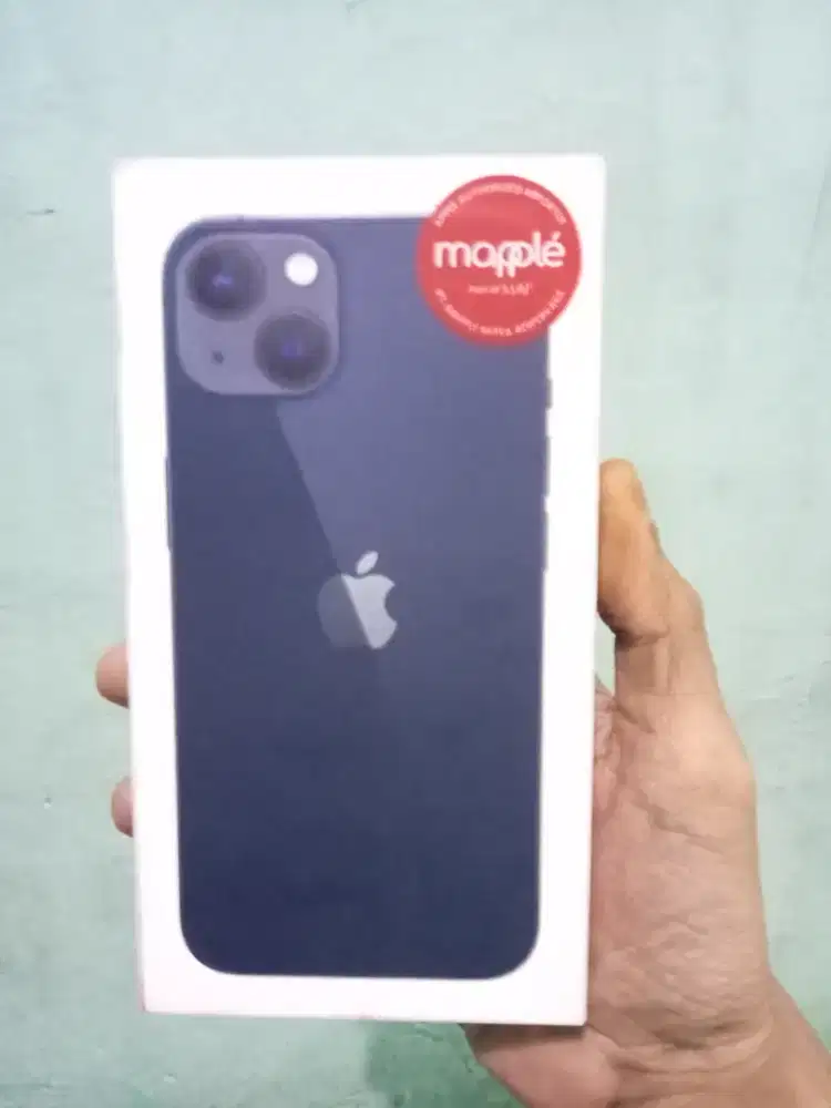 Iphone 13 baru, cuma buka dus. Murah
