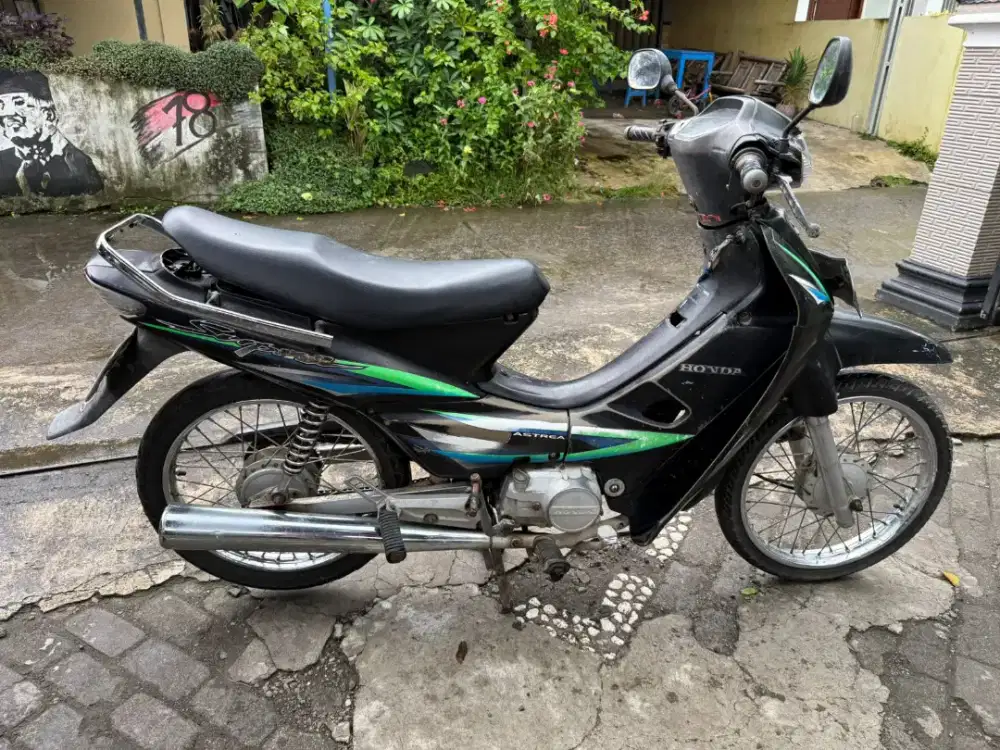 Supra THN 2002 plat AB Bantul