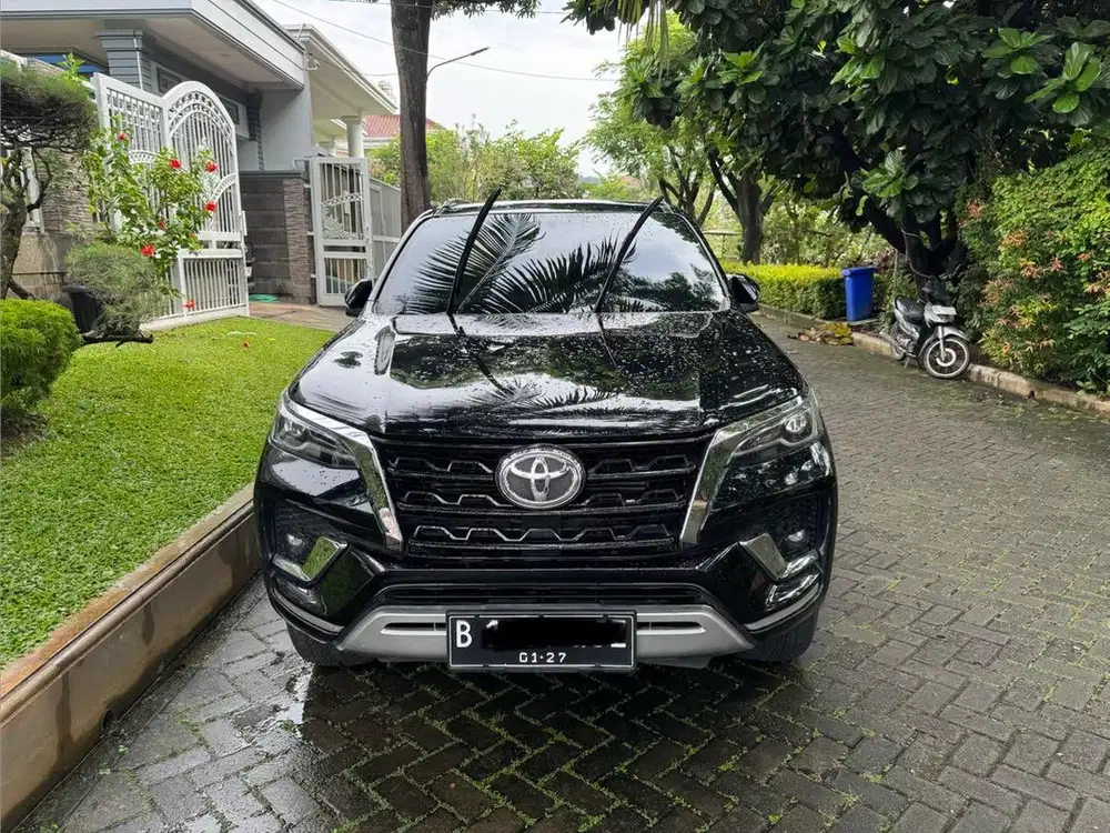 Toyota Fortuner VRZ 2022/2021 facelift CASH nego tangan pertama